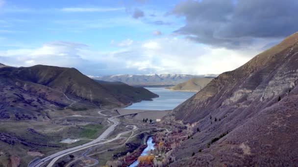 Antenn Drönare Skott Bergslandskap Utah — Stockvideo
