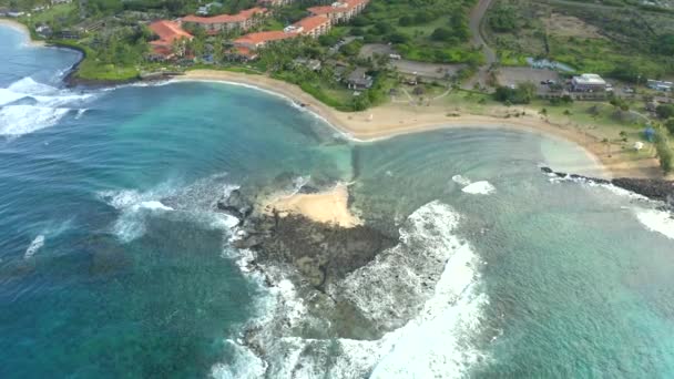 Vista Aérea Del Dron Poipu Playa Costa Koloa Hawaii — Vídeos de Stock