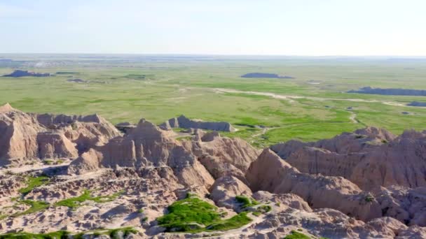 Badlands Parque Nacional Por Drone Aéreo Câmera Lenta — Vídeo de Stock