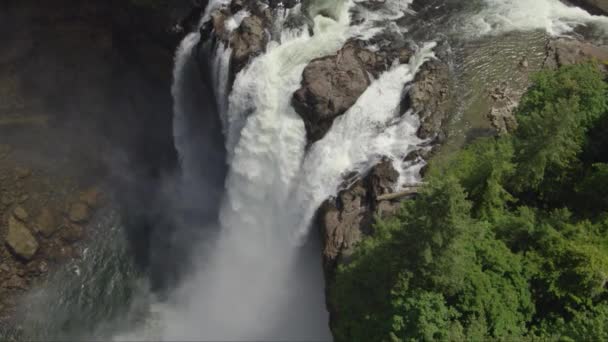 Incrível Cascata Montanhas Cachoeira — Vídeo de Stock