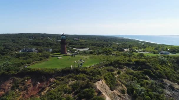 Marthas Weinberg Küste Schöner Leuchtturm Luftdrohne — Stockvideo