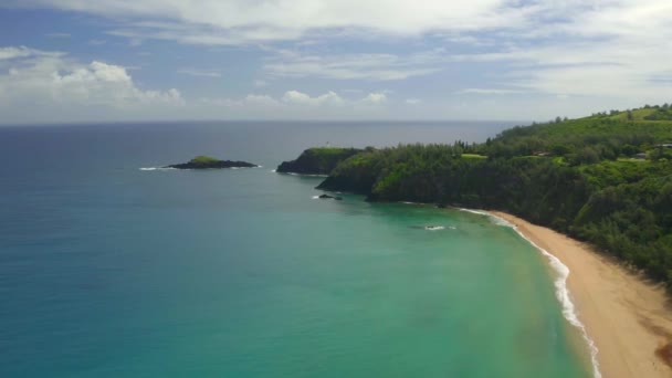 Secret Beach Kauai Island Hawaii Aerial Drone — Stock Video