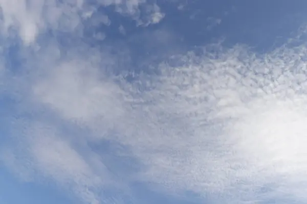 Langit Musim Dingin Biru Yang Indah Langit Berawan Latar Belakang — Stok Foto