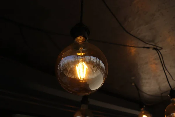 Lampa Dekoracyjna Żółte Światło Lampy — Zdjęcie stockowe