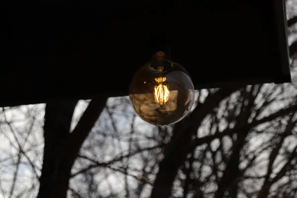 Světlo Lampy Tmě Osvětluje — Stock fotografie