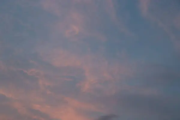 Рожеве Хмарне Небо Небо Вид Небо Землю Красиве Небо Заходу — стокове фото
