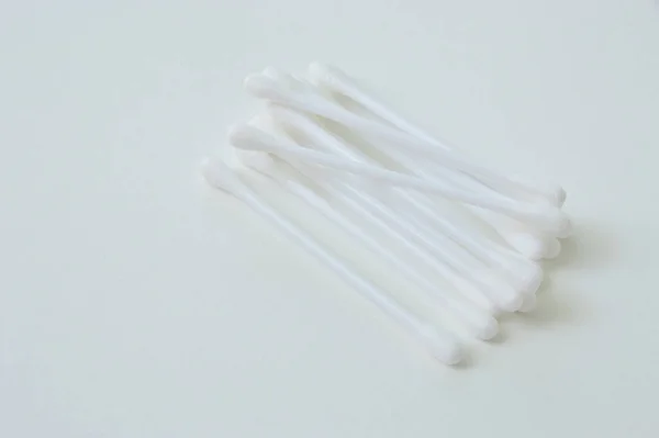 Cotton Buds Isolated White Background — Stock Photo, Image