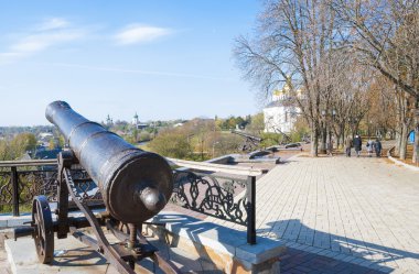 Chernigov şaft ve Catherine Kilisesi, Chernigov. Ukrayna