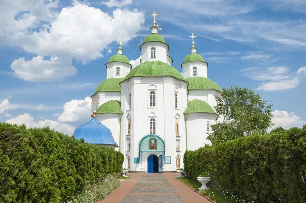 Spaso-Preobrazhensky Cathedral, Priluki. Ukraine — Stock Photo, Image