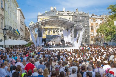 Lviv, Ukrayna-26 Haziran 2016: Caz Festivali 