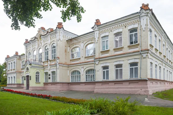 Escola secundária na cidade de Krolevets, região de Sumy. Ucrânia — Fotografia de Stock