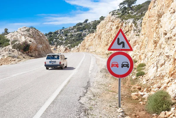 Finike, Antalya, Türkiye'nin il-10 Mart, 2014:Road işaretleri 