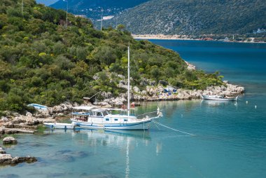  bağlantı noktası Kash Türkiye, Merkezi o Akdeniz sahil