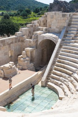 Amfitiyatro Patara antik şehir içinde. Türkiye, Provin Muğla