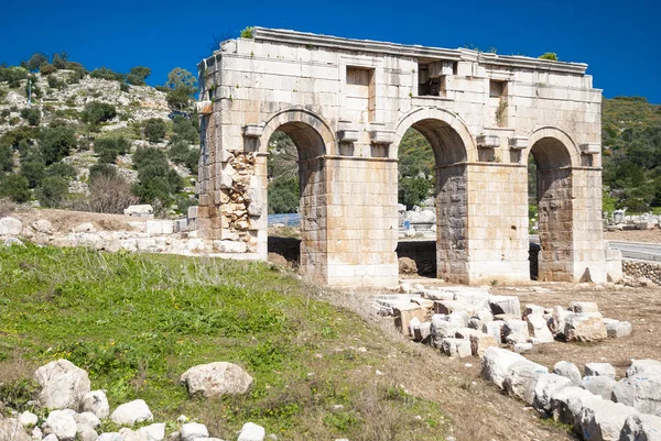 Arco triunfal romano, Patara, Turquía Imágenes De Stock Sin Royalties Gratis