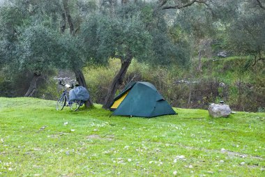 Türkiye'nin güneyi dağlarda Bisiklete binme kampı