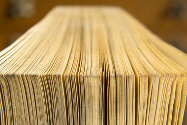 Eski kitap kütüphanecisinin sayfalarının detayları