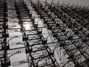 Duga - Ufukta gizli Sovyet radar sistemi, Pripyat, Ukrayna terk edilmiş askeri üs. Tarihi nesne.