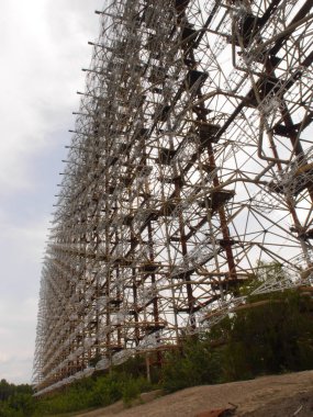 Duga - Ufukta gizli Sovyet radar sistemi, Pripyat, Ukrayna terk edilmiş askeri üs. Tarihi nesne.