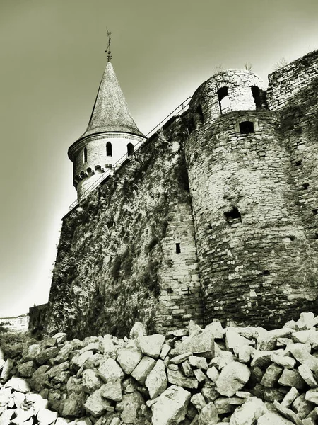 Castelo Medieval Cidade Kamyanets Podilsky Ucrânia Uma Fortaleza Formidável Forte — Fotografia de Stock