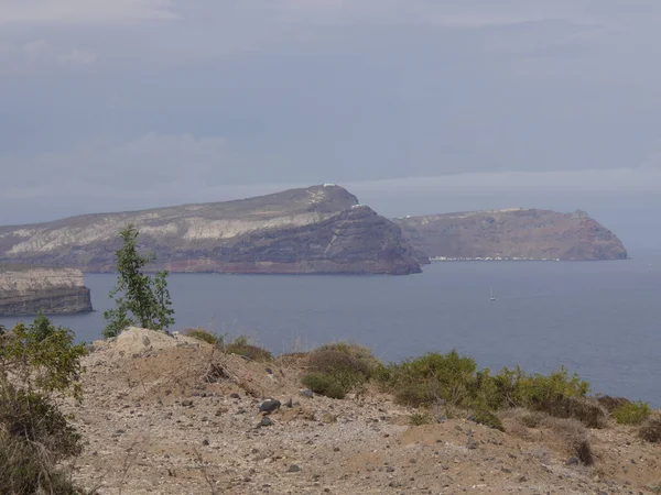 Vistas Caldeira Montanhas Mar Mediterrâneo Cidade Fira Akrotiri Lighthous Ilha — Fotografia de Stock