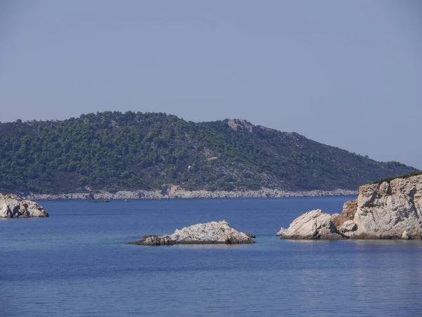 Vista Mar Montanhas Rochas Praias Ilhas Céu Ilha Skopelos Grécia — Fotografia de Stock