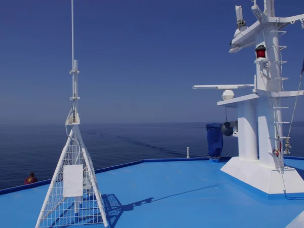 Grecia Ferry Cerca Isla Skopelos Mar Egeo Día Soleado Verano —  Fotos de Stock