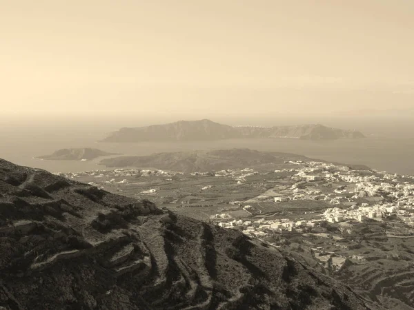 Panoramisch Uitzicht Het Eiland Santorini Vanaf Top Van Mesa Vouno — Stockfoto