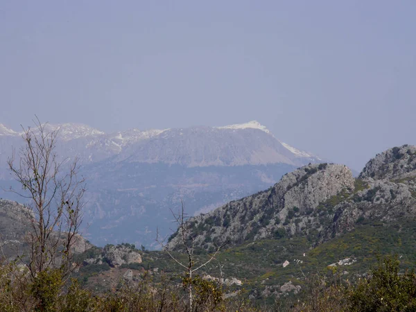 Natureza Montanhas Torno Das Ruínas Antiga Cidade Aspendos Antalya Sul — Fotografia de Stock