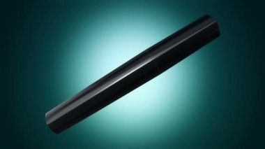 Yeşil arka planda bronz şişede rimel açıp döndürme animasyonu, pürüzsüz döngünün animasyonu.