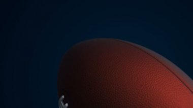 Amerikan futbolu için yavaş dönüş topu animasyonu, kusursuz döngü