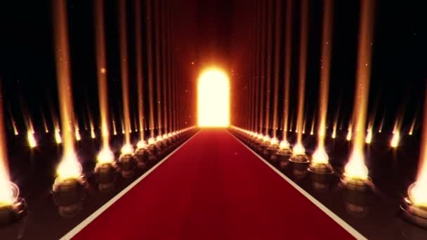 带灯泡的红地毯上缓慢移动的动画 投影机用灯泡在光滑的地板上 落下来的粒子在背景下摇曳 无缝循环动画 — 图库视频影像