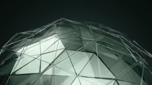 Fond abstrait avec animation vert foncé de sphère de verre rotative avec surface polygonale lisse, Animation de boucle sans couture .