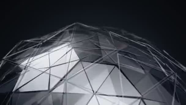 Fond abstrait avec animation gris foncé de sphère de verre rotative avec surface polygonale lisse, Animation de boucle sans couture .