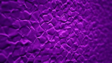 Organik yüzeyde mor dalgalanmaların canlandırılmasıyla soyut arkaplan, kusursuz döngü animasyonu