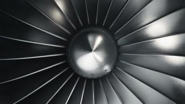 Türbinli dönen jet motorunun animasyonu. Kusursuz döngünün animasyonu.