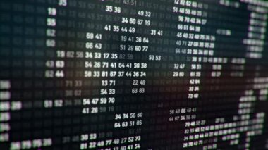 Bilgisayar ekranında farklı yapılandırmalarda beyaz ikili kodu temsil eden teknolojik arkaplan, kusursuz döngünün animasyonu