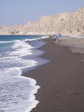 Akrotiri yakınlarında sahili olan bir manzara. Santorini, Yunanistan.