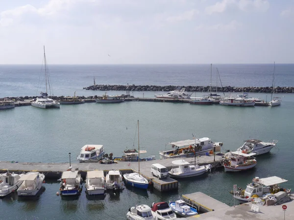 Vlychada Santorini Grécia Outubro 2018 Vista Cais Com Iates Barcos — Fotografia de Stock