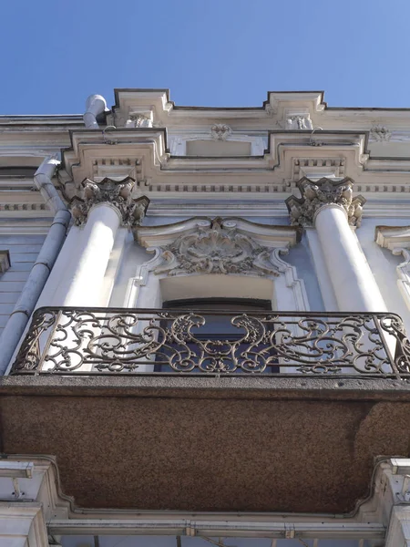 Balcón Antiguo Edificio San Petersburgo Rusia — Foto de Stock