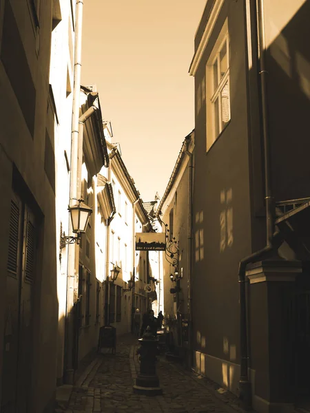 Utsikt Över Gatan Med Gammal Arkitektur Centrum Gamla Riga Grekland — Stockfoto