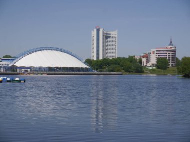 Svislach Nehri 'yle şehir manzarası. Minsk, Belarus.