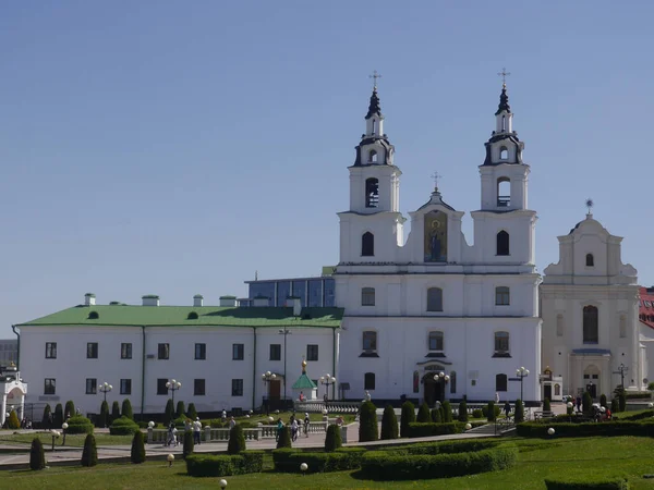 Güneşli Bir Günde Kutsal Ruh Katedrali Seyret Minsk Belarus — Stok fotoğraf