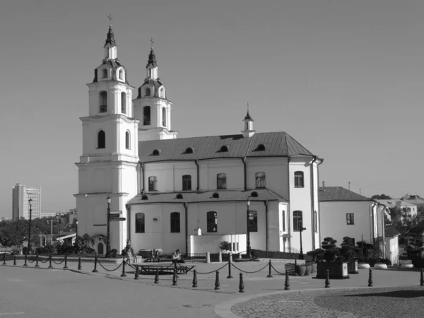 Vista Con Catedral Del Espíritu Santo Día Soleado Minsk Belarús — Foto de Stock