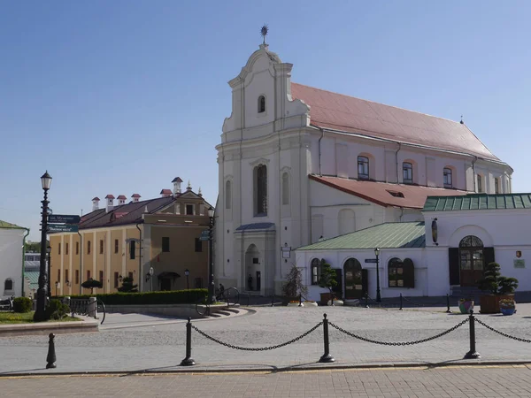 Miejski Pejzaż Górnego Miasta Historycznego Centrum Mińska Słoneczny Dzień Białoruś — Zdjęcie stockowe