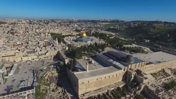 Drone colpito sopra la Moschea Al-Aqsa Sul Monte Tempio Gerusalemme Israele Musulmani ebrei — Video Stock