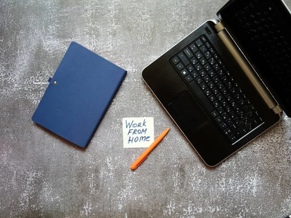 Laptop Toll Notebook Elrendezése Felületen Távoli Munkavégzésre — Stock Fotó