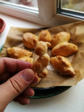 Yüzeyde dolgu içeren turtaların yerleşimi