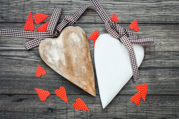 Carte de Saint Valentin. Fond vintage décoratif avec coeur . — Photo