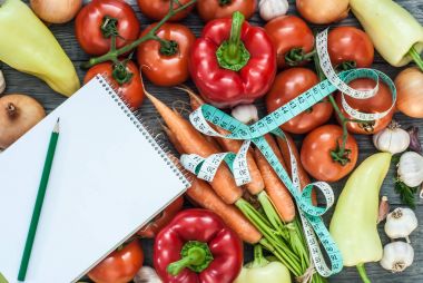 Sebze karışık fitness kavramı. Üstten Görünüm.